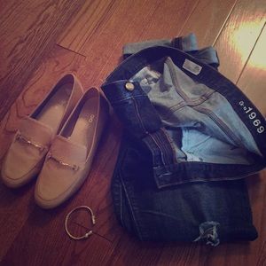 Gap sexy boyfriend jeans*SOLD*